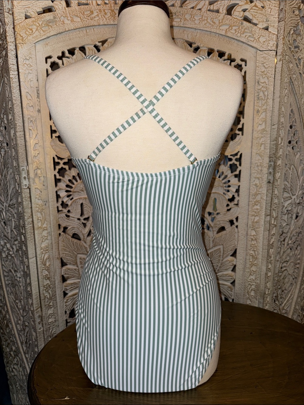 Ellen Tracy Green and White Vertical Stripe One-Piece Swimsuit - Picture 4 of 6